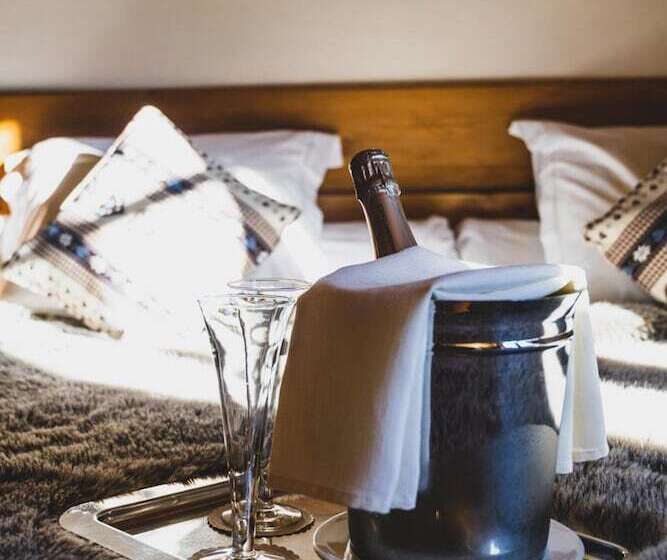 هتل La Grange D Arly