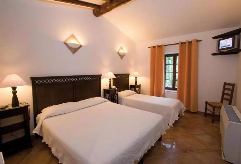 Отель L'Enclos des Lauriers Roses