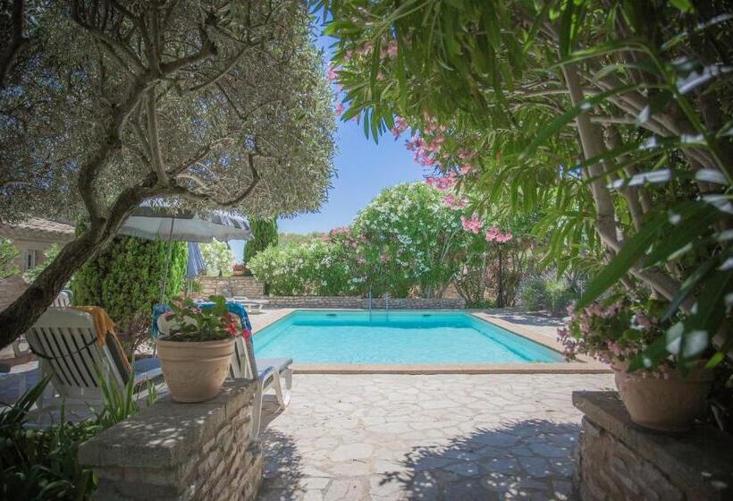 호텔 L'Enclos des Lauriers Roses