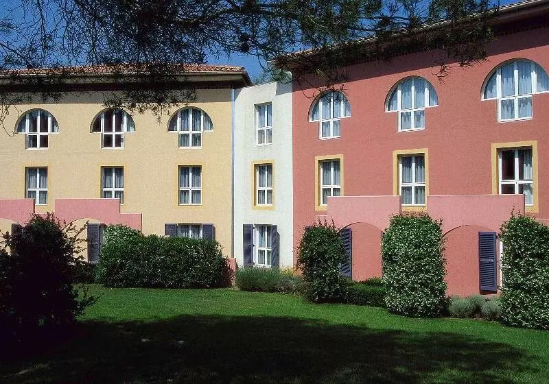 فندق Mercure Antibes Sophia Antipolis