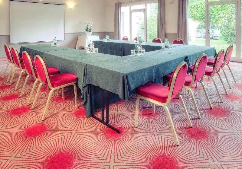 فندق Mercure Antibes Sophia Antipolis