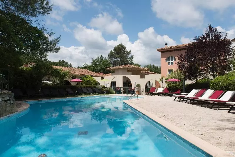 فندق Mercure Antibes Sophia Antipolis