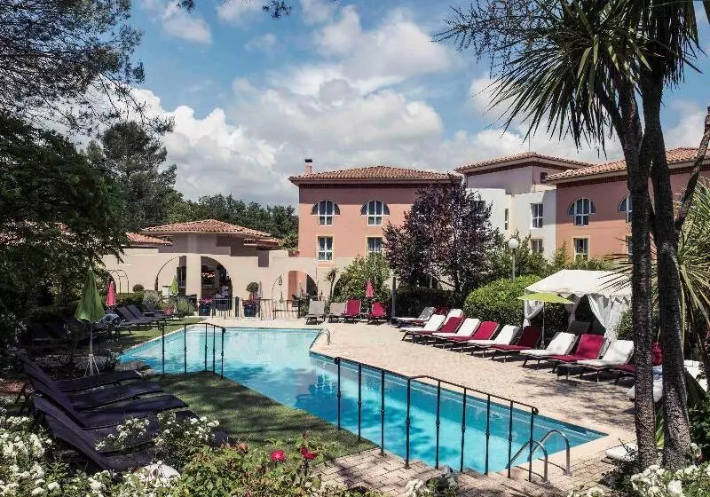فندق Mercure Antibes Sophia Antipolis