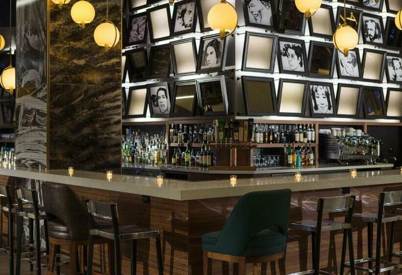 فندق Renaissance Chicago Downtown