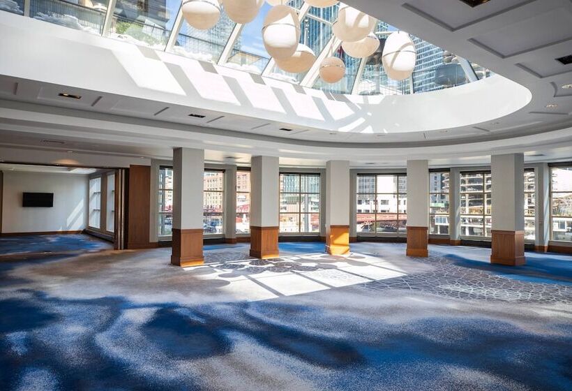 فندق Renaissance Chicago Downtown