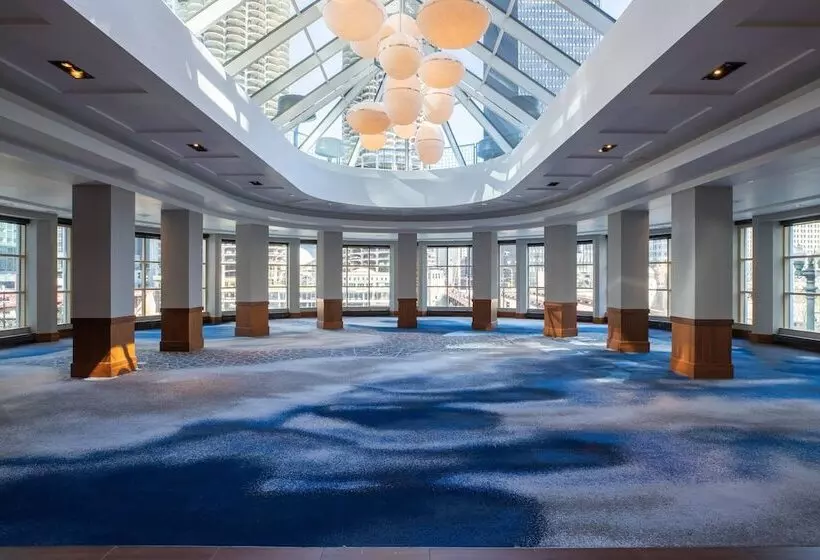호텔 Renaissance Chicago Downtown