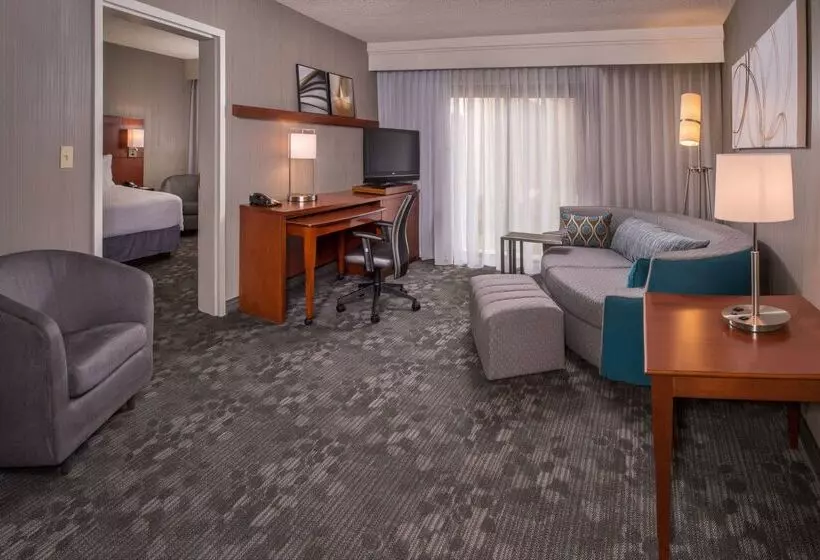 هتل Sonesta Select Columbia