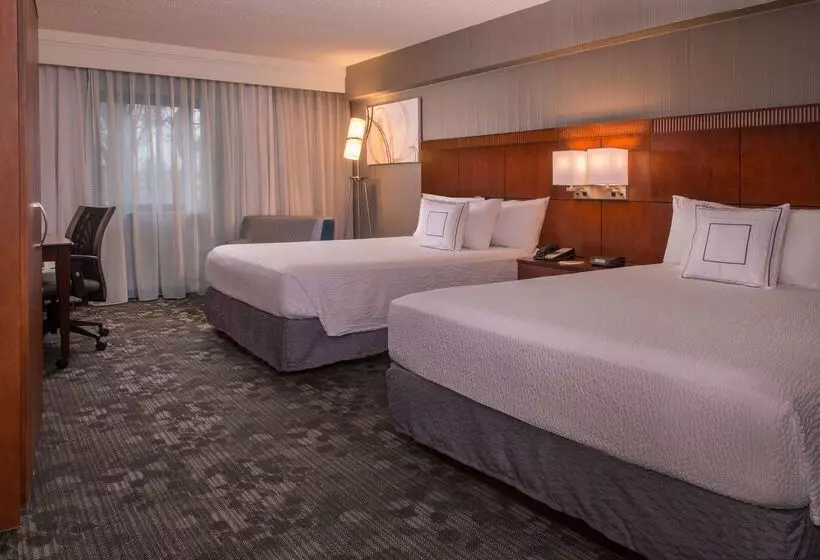 هتل Sonesta Select Columbia