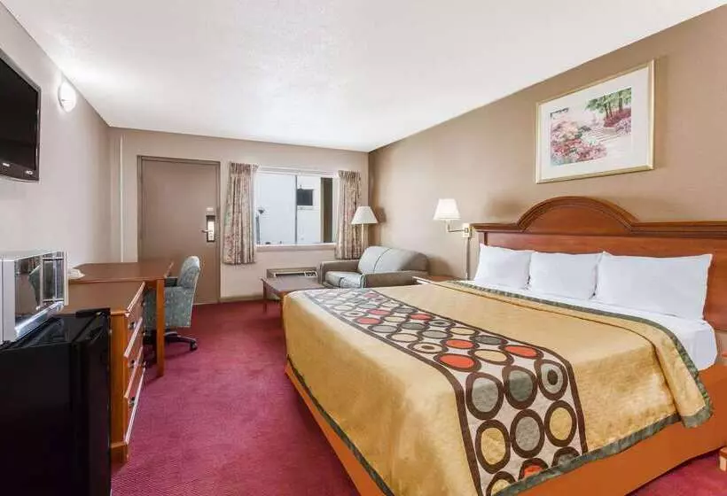 Отель Super 8 By Wyndham Greensboro