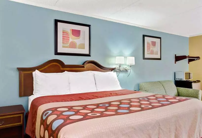 Hotelli Super 8 Downtown Raleigh