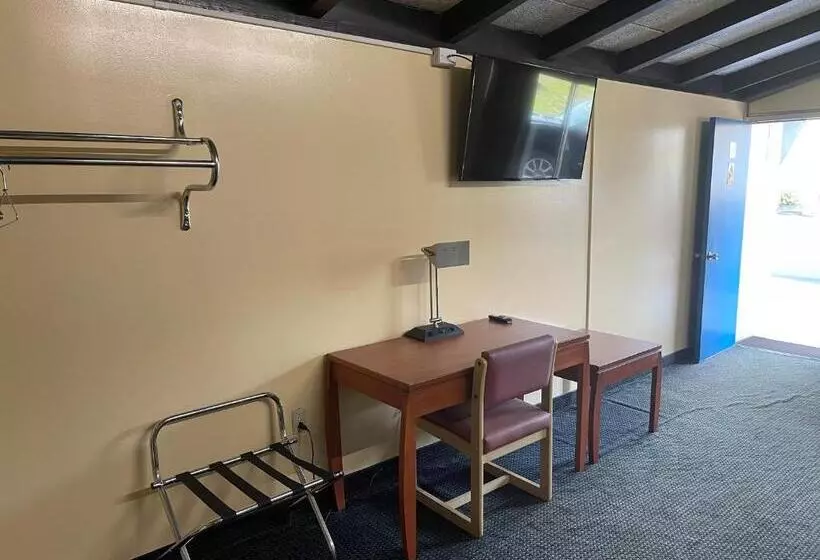 汽车旅馆  Budget Inn   Madison