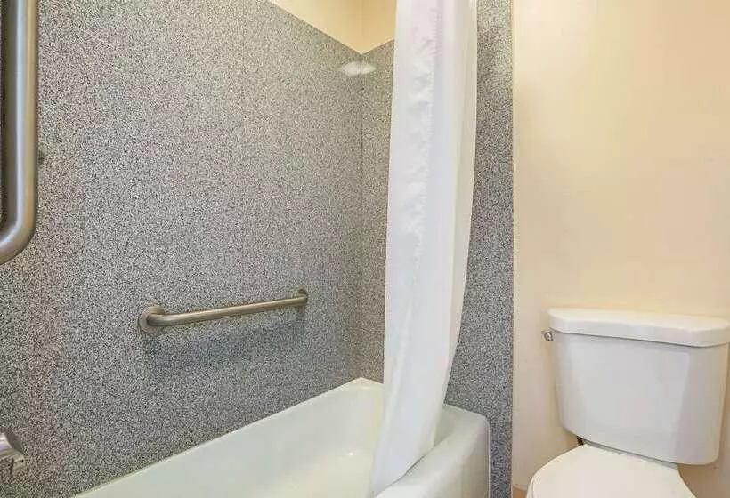 Мотель Rodeway Inn