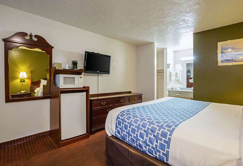 فندق على الطريق Rodeway Inn