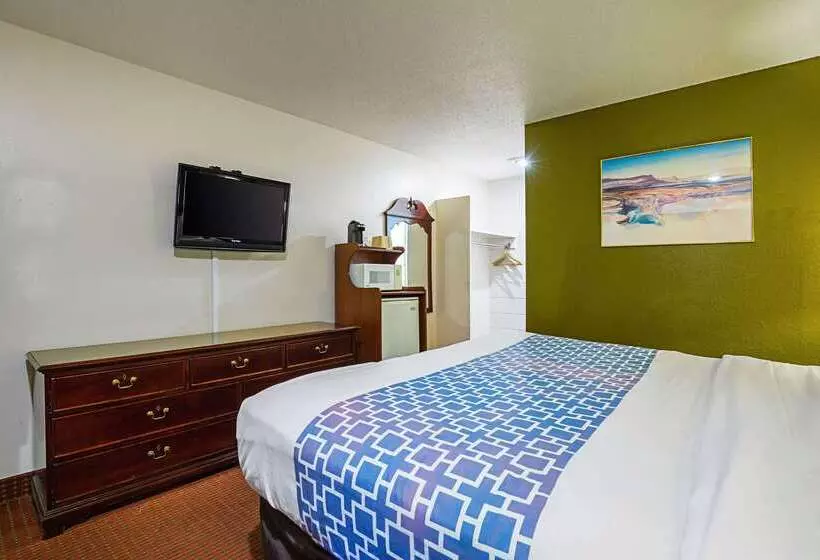 Мотель Rodeway Inn