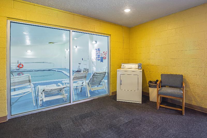 فندق على الطريق Rodeway Inn