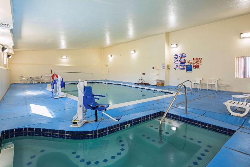 فندق على الطريق Rodeway Inn