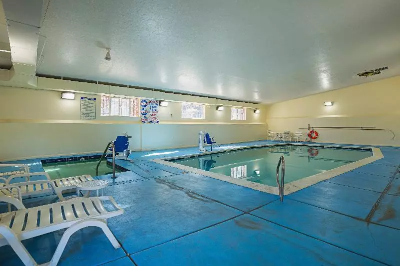 Мотель Rodeway Inn