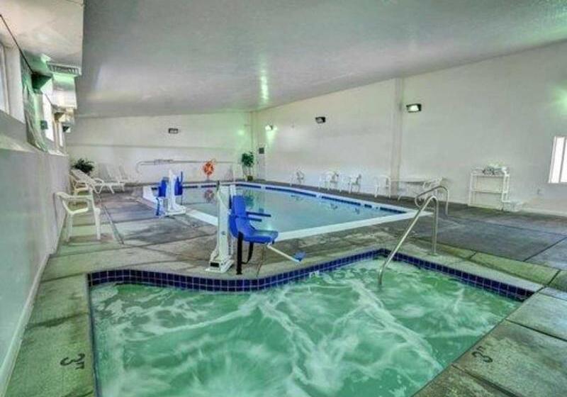 فندق على الطريق Rodeway Inn