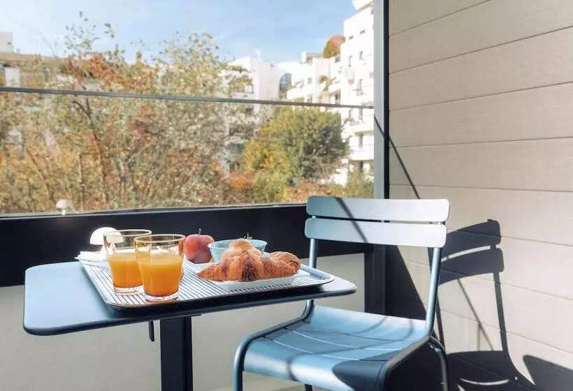 Novotel Paris Suresnes Longchamp