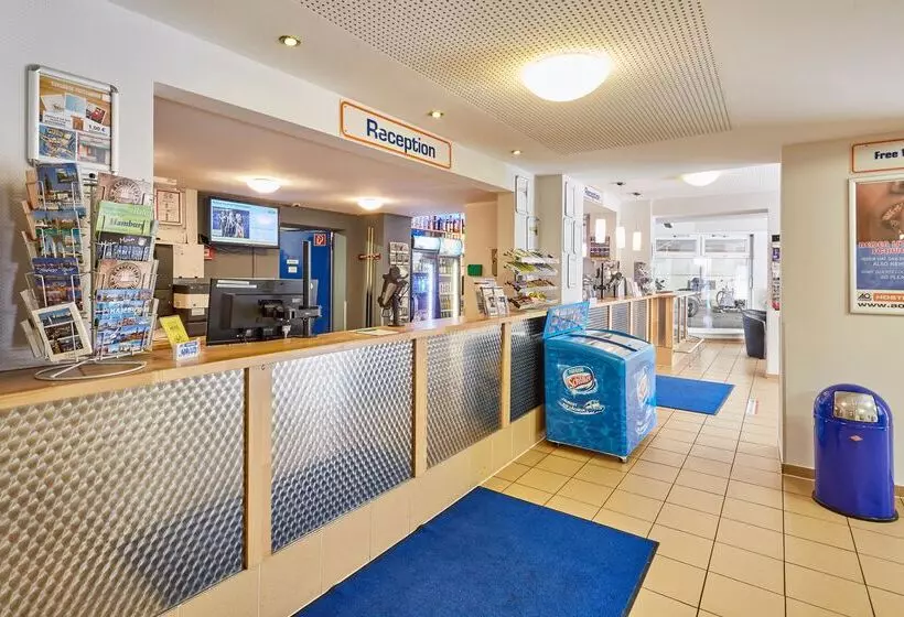 Hotel a&o Hamburg Reeperbahn