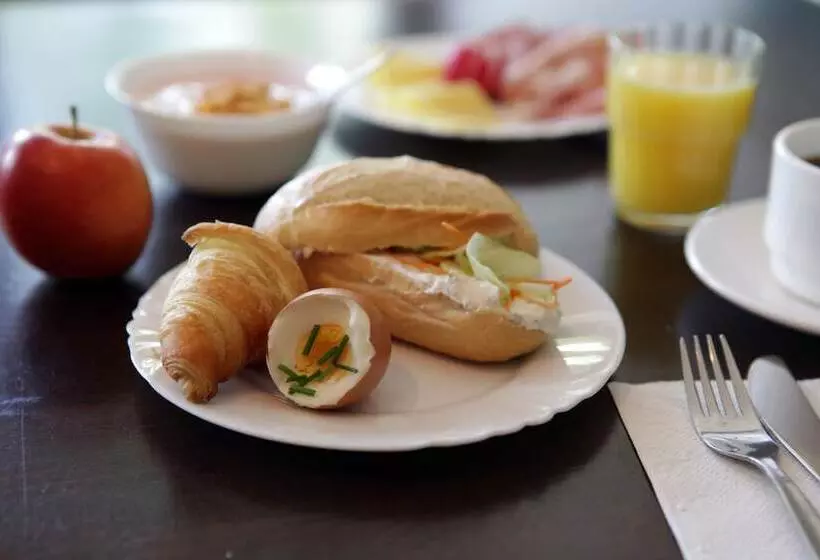 Hotel a&o Hamburg Reeperbahn