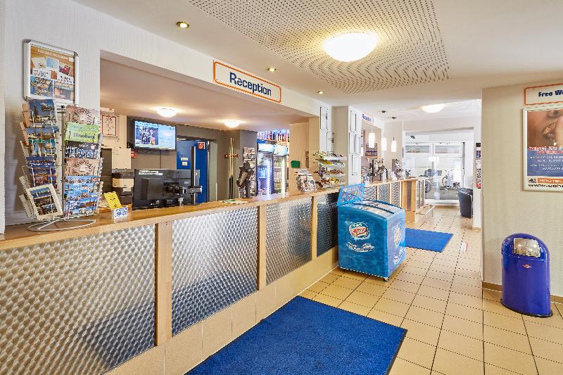 Hotelli a&o Hamburg Reeperbahn