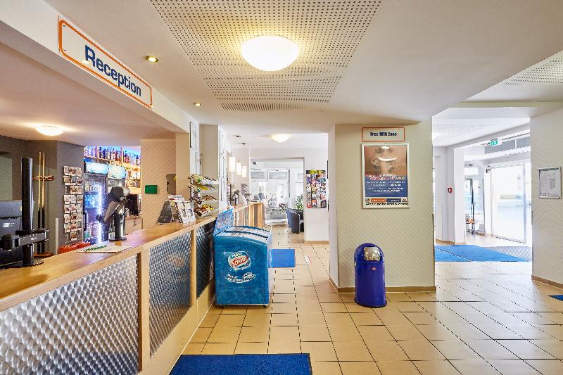 Hotelli a&o Hamburg Reeperbahn