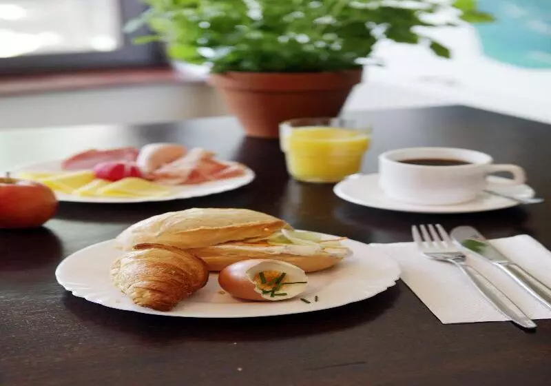 Hotel a&o Hamburg Reeperbahn