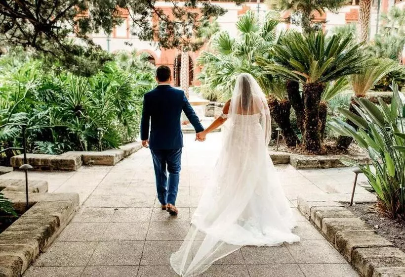 Отель Casa Monica Resort & Spa, Autograph Collection