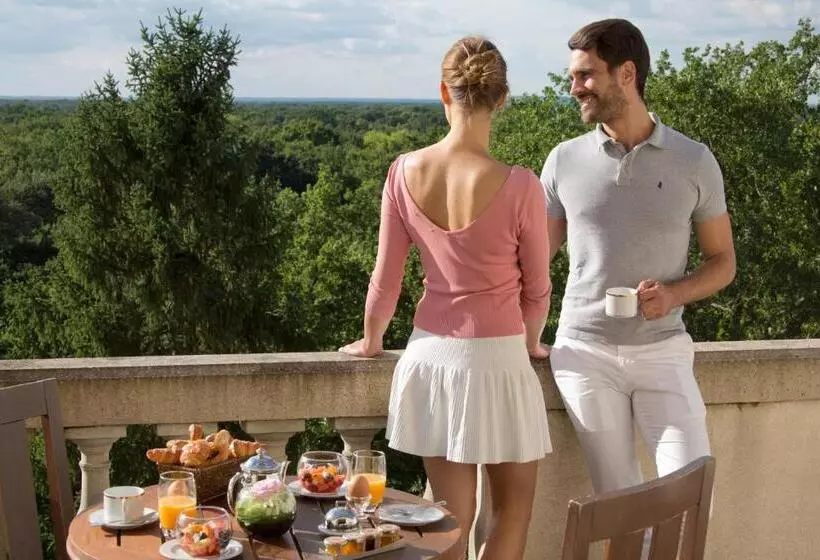 Intercontinental Hotels Chantilly Chateau Mont Royal, An Ihg