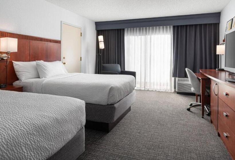ホテル Courtyard By Marriott Pleasanton