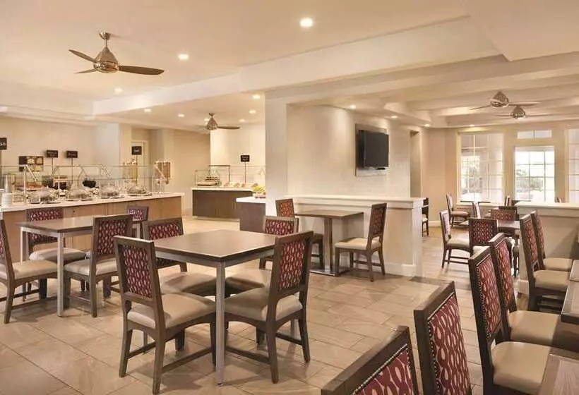 Отель Embassy Suites By Hilton Temecula Valley Wine Country