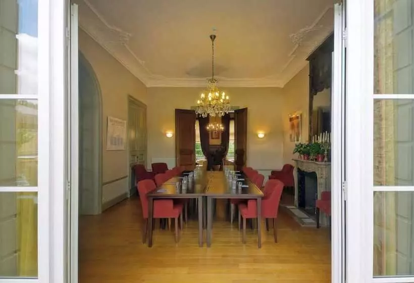 호텔 La Villa Des Fleurs