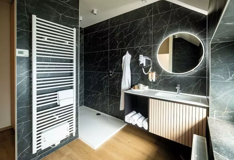 호텔 La Villa Des Fleurs