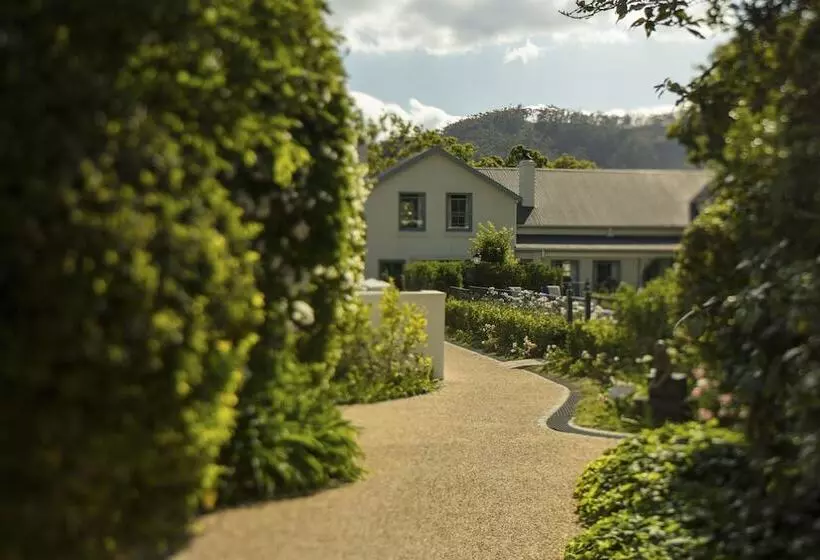 هتل Le Quartier Francais