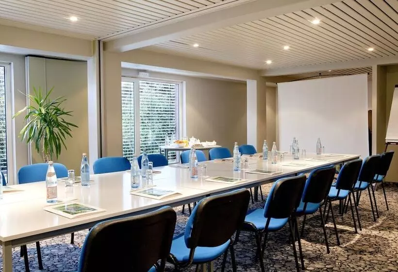 Logis Hotel Le Parc & Spa