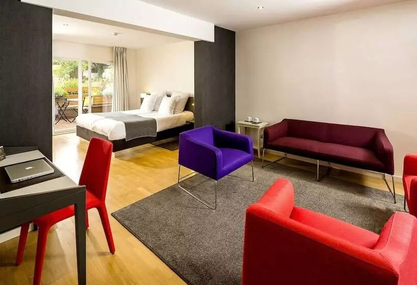 Logis Hotel Le Parc & Spa