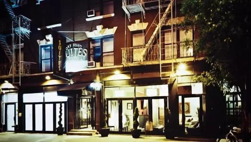 호텔 Off Soho Suites