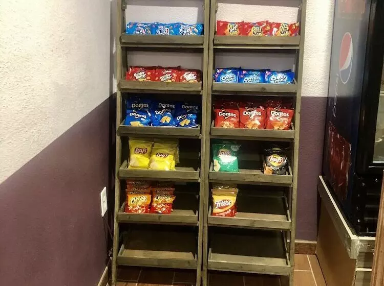 Motel 6 Williams Az Downtown Grand Canyon