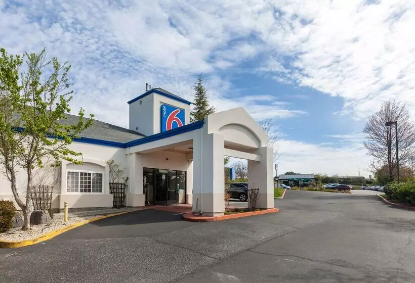 Motel 6 Auburn, Ca