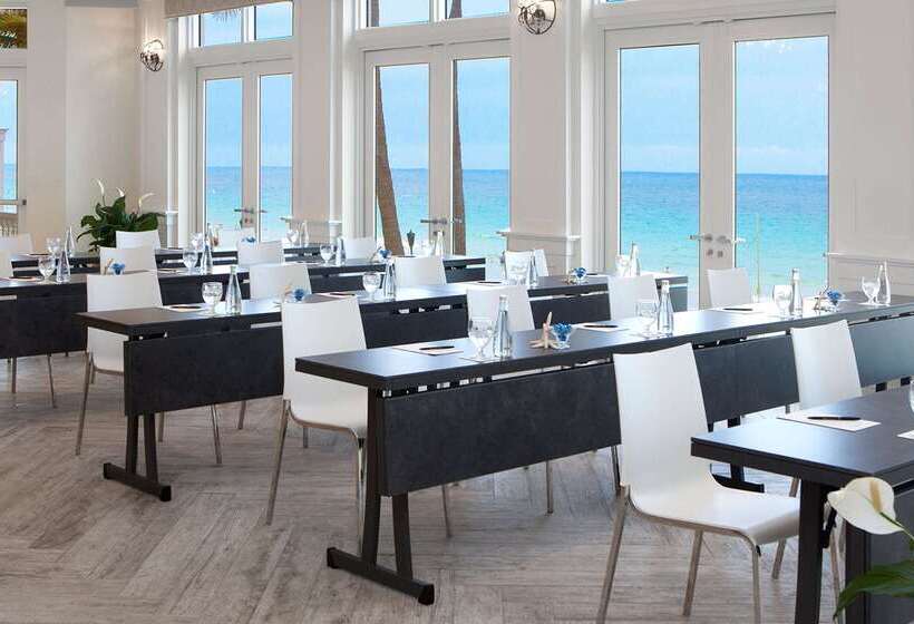 Pelican Grand Beach Resort, A Noble House Resort