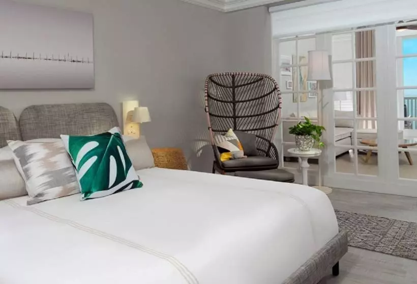 Pelican Grand Beach Resort, A Noble House Resort