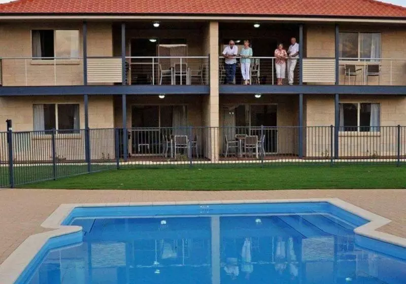 Cervantes Pinnacles Motel