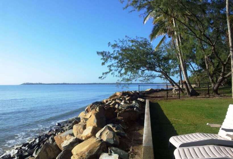 Comfort Resort Blue Pacific