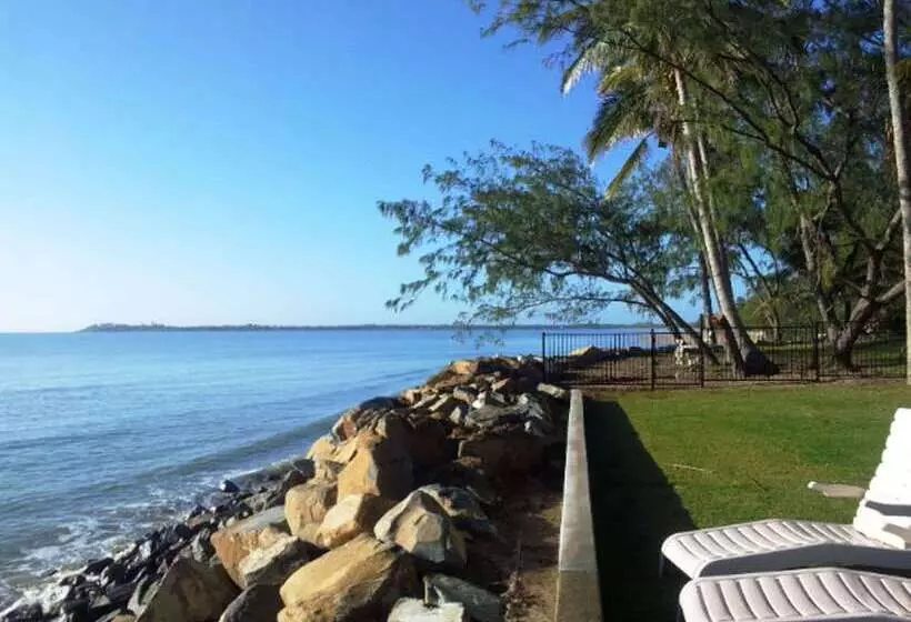 Comfort Resort Blue Pacific