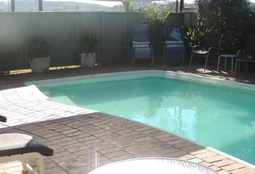 فندق Argyle Terrace Motor Inn