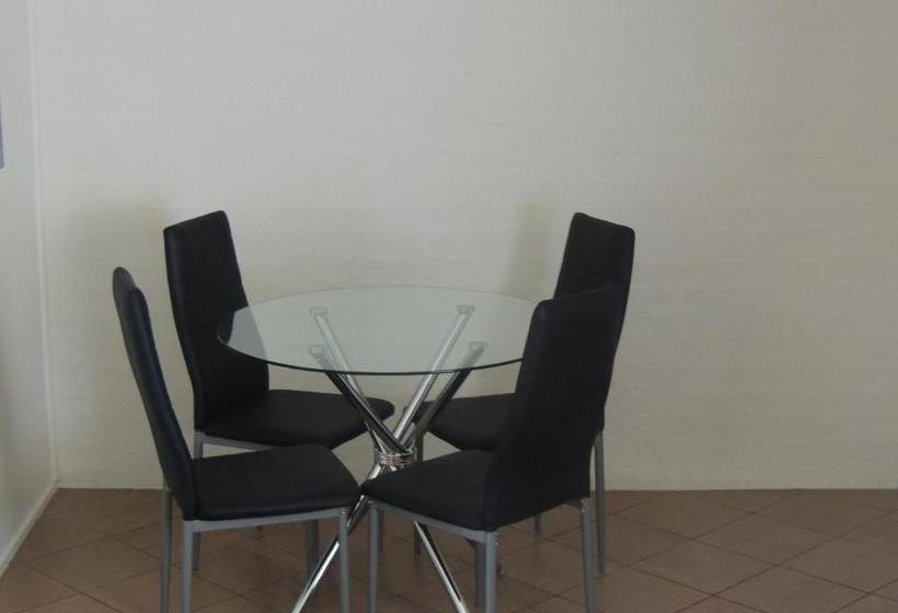 فندق Argyle Terrace Motor Inn