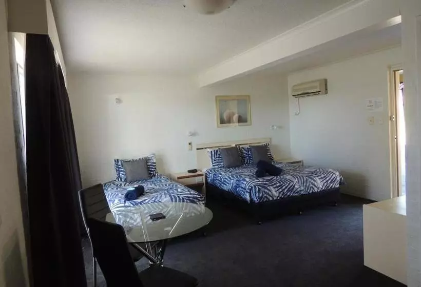 فندق Argyle Terrace Motor Inn