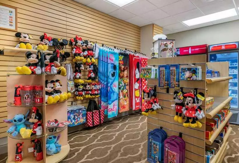 هتل Comfort Suites Maingate East