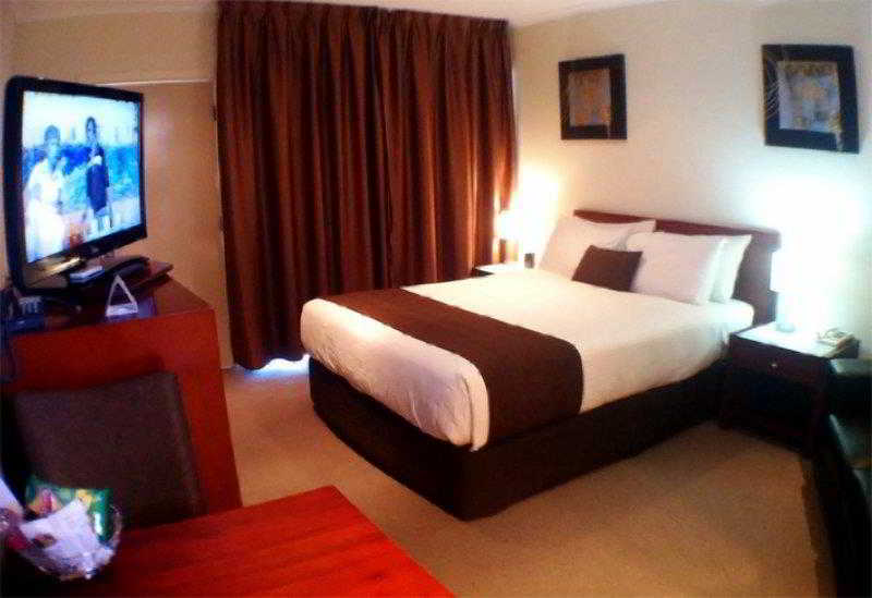 New Crossing Place Motel